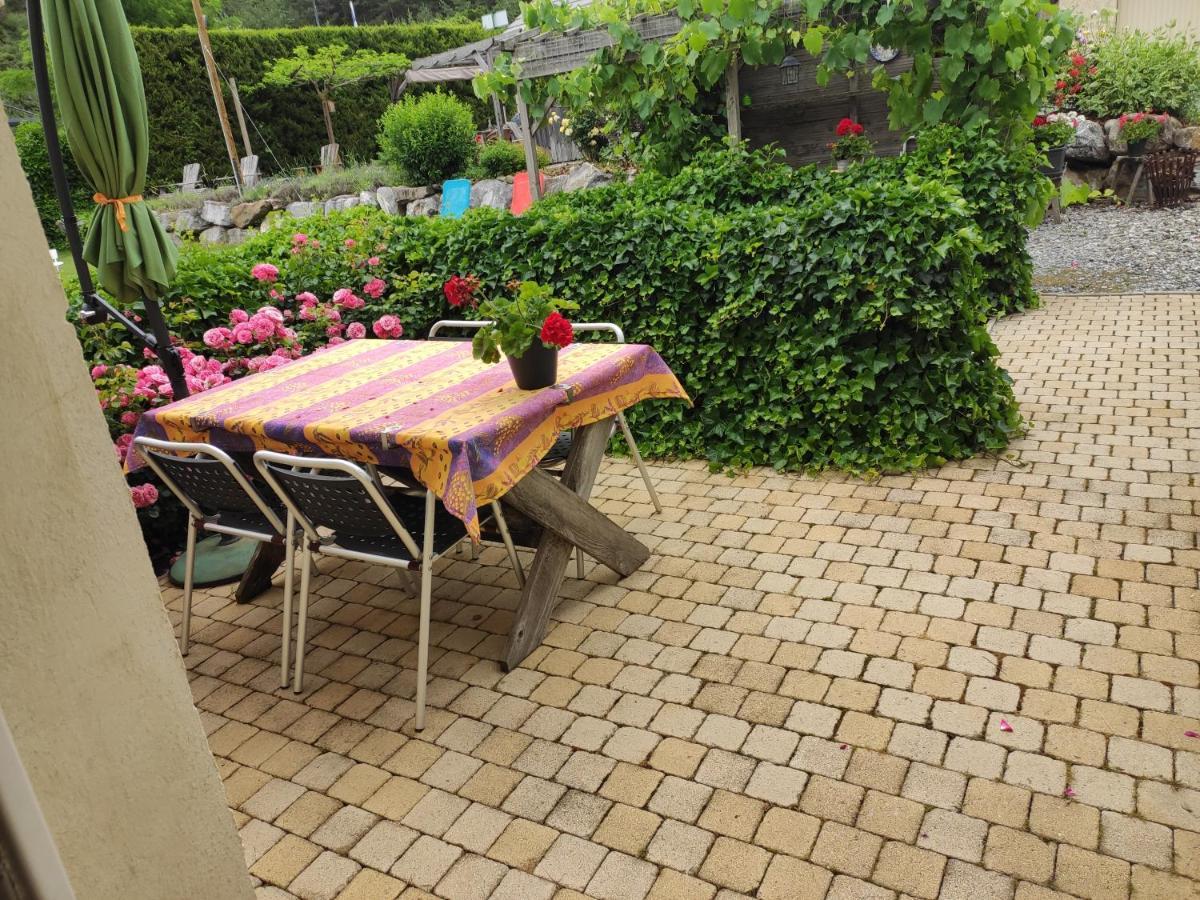 Bed and Breakfast La Tulipe **** Savines Esterno foto